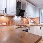 Haus Jaron *
